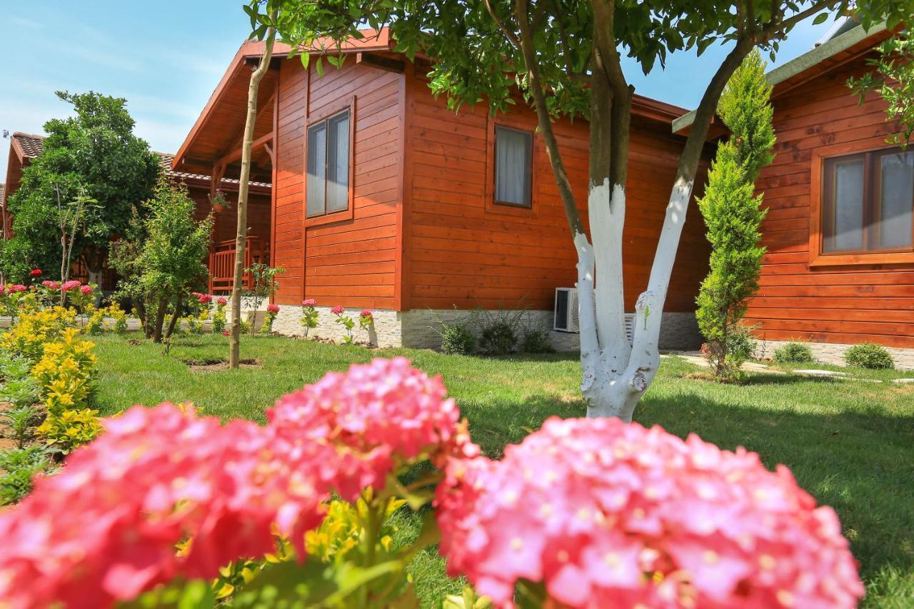 Merry Bungalow & Tent Cirali Exterior foto